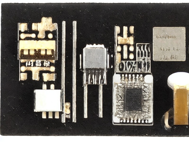 薄膜电容中心在工业控制中的选型资料 1